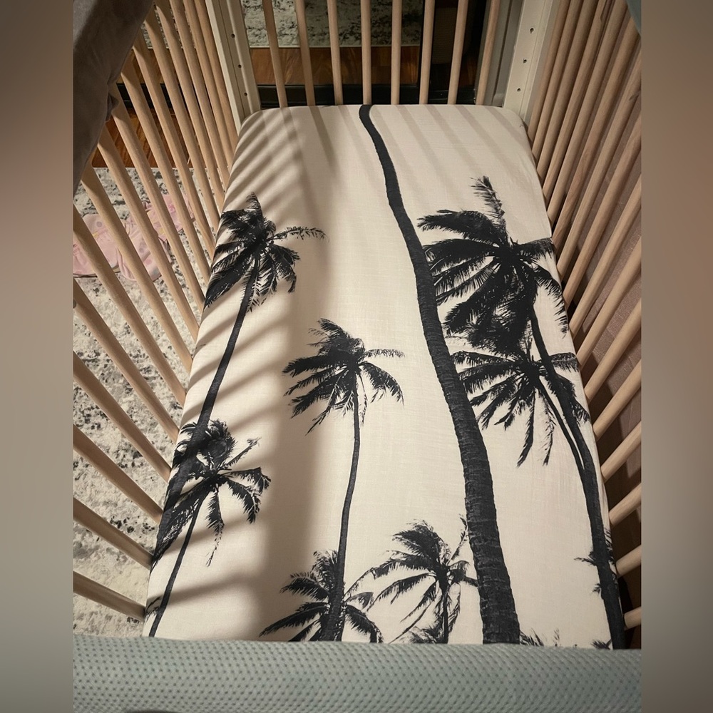 Coco moon Hawaii Standard Bamboo Crib Sheet